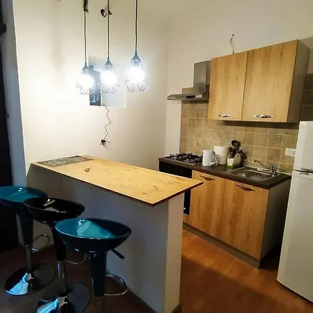 The Modern Vagabond * Milazzo